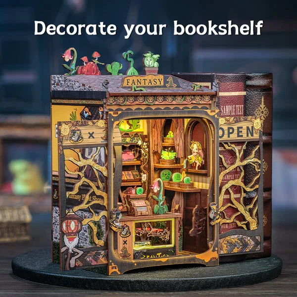 Fantasy Plant Shop book nook, 11,5 × 10 × 17 cm