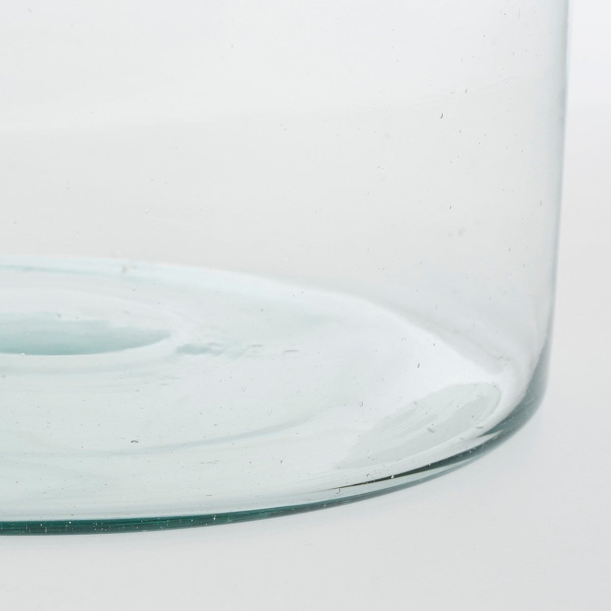 Mica Decorations Vienne Vaas – Gerecycled Glas Transparant (H20 x Ø21 cm)