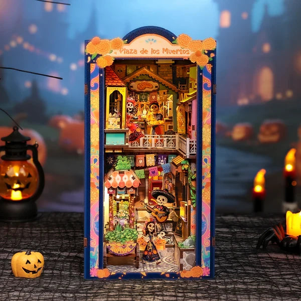 Plaza de los Muertos book nook, 18,3 × 12 × 23,3 cm