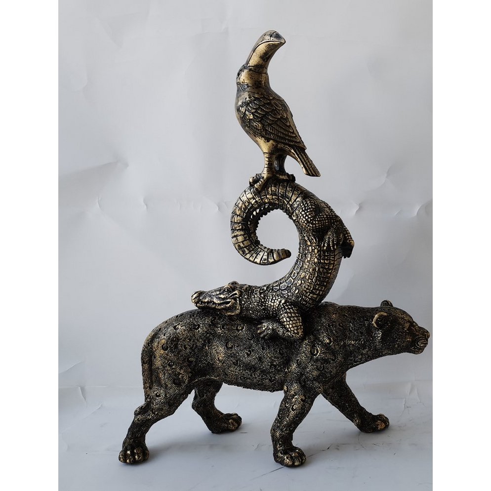 Dierfiguur, brons, 31 × 9,5 × 39 cm