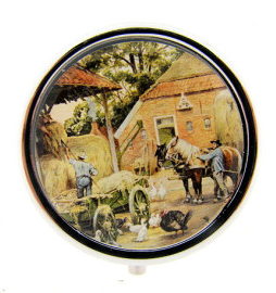 Ot en Sien de laatste hooivracht pillendoosje, 3-vaks 4,5 × 2 cm