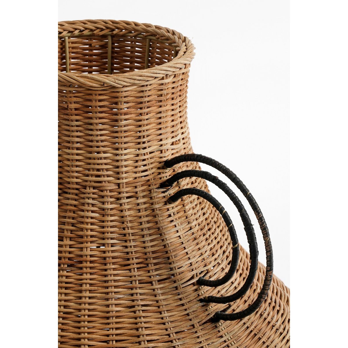 Mica Decorations Fabiola Decoratieve Vaas – Rotan (H43 x Ø30 cm)
