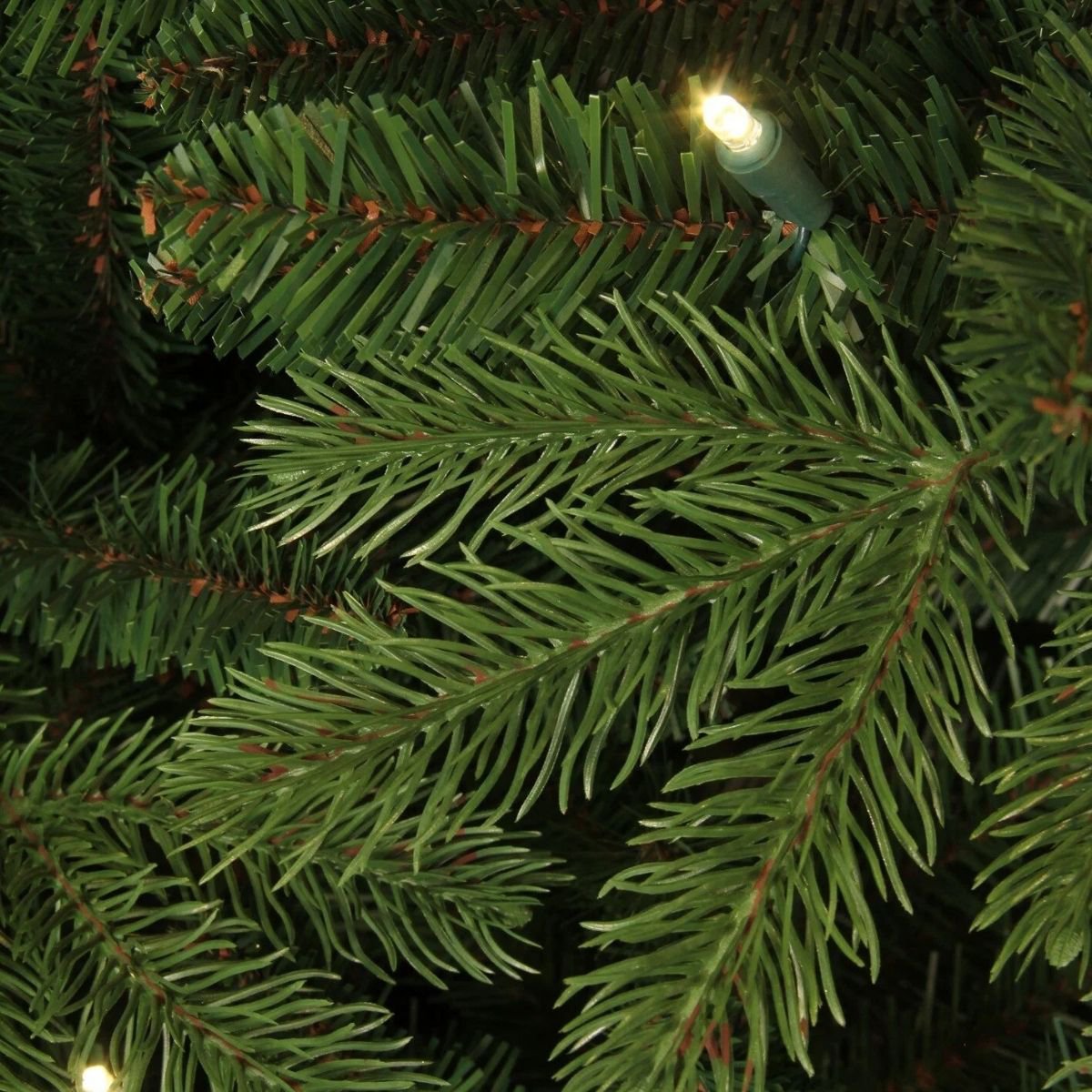 Brampton kunstkerstboom met LED-verlichting, 215 cm