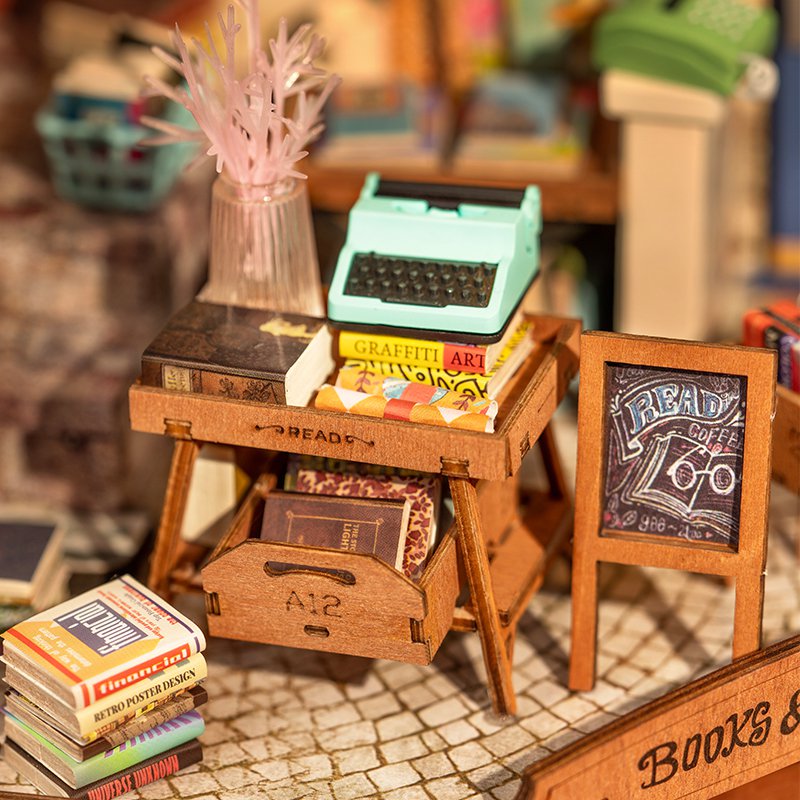 DIY huisje Corner Bookstore met LED verlichting, 25 cm