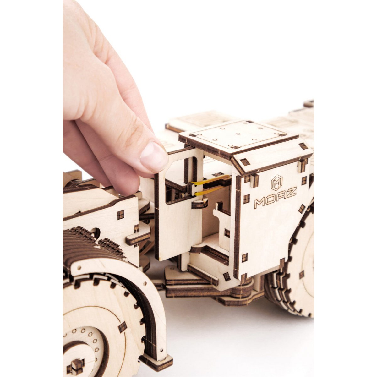 DIY houten mechanische puzzel Load-Haul-Dump Unit MOAZ 4075, 49 x 11 x 13 cm