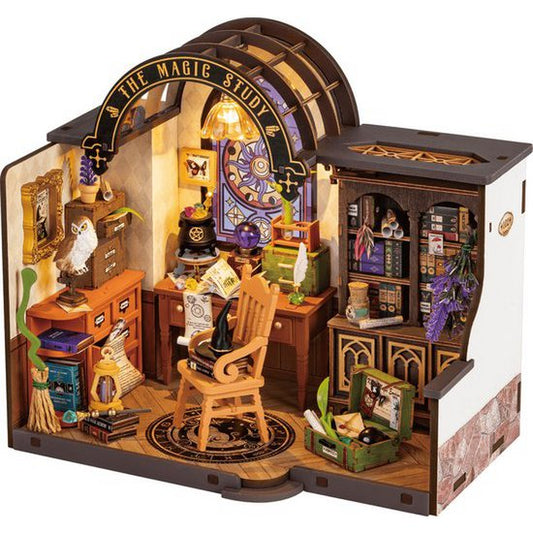 DIY huisje The Magic Study met LED verlichting, 21 cm