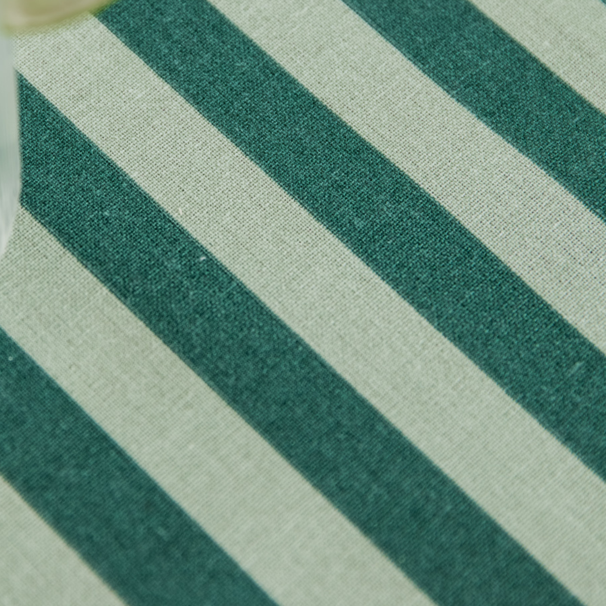 Mica Decorations tafelkleed groen gestreept katoen 250 × 140 cm