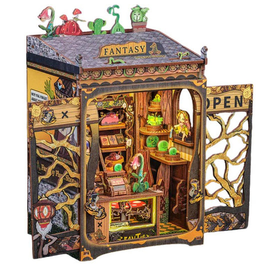 Fantasy Plant Shop book nook, 11,5 × 10 × 17 cm