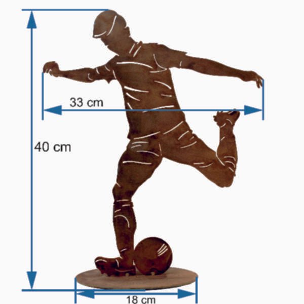 Roestmetalen voetballer met bal, 40 cm