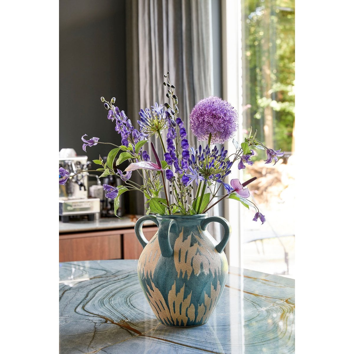Mica Decorations Caldo Vaas – Keramiek Donkerblauw met Beige Details