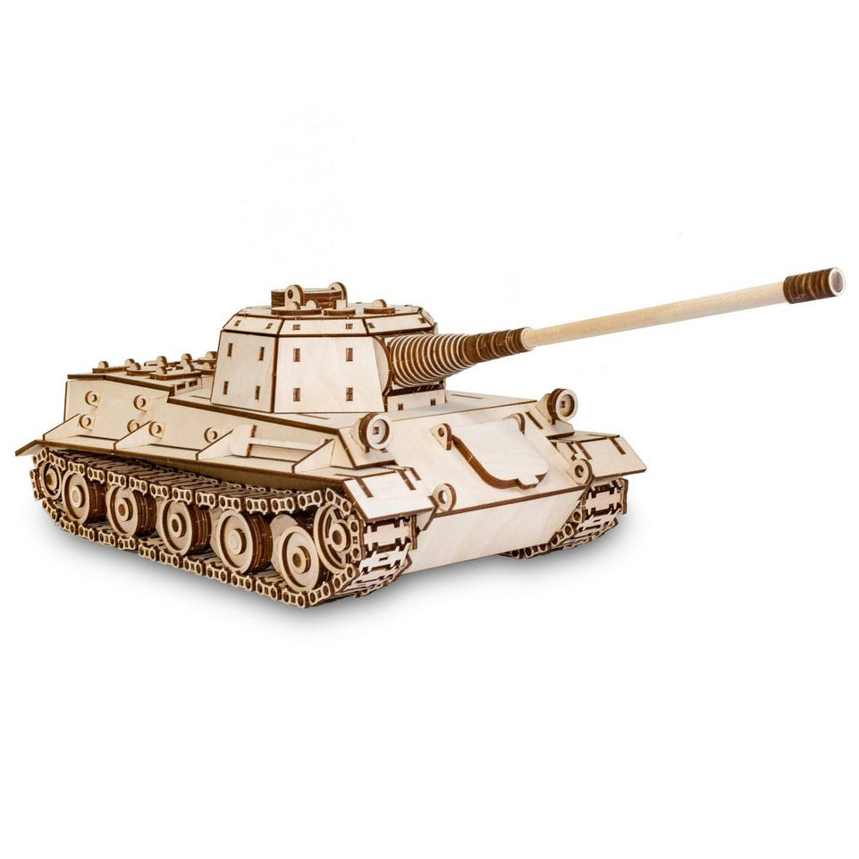 Tank "Löwe", 62 × 22 × 18 cm