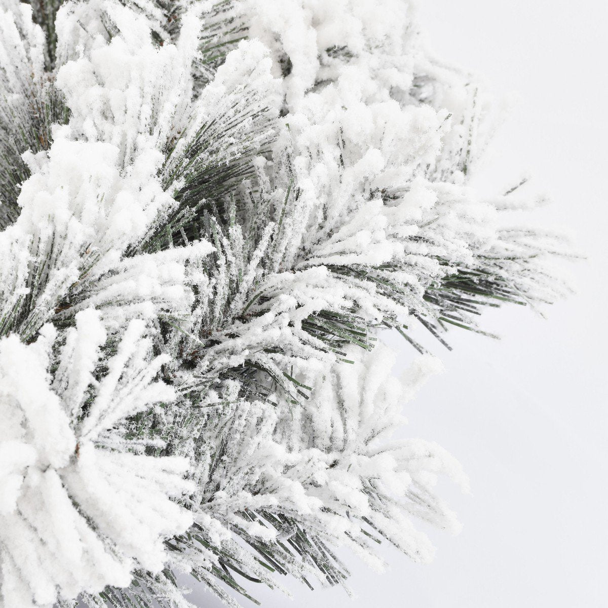 Dinsmore besneeuwde guirlande, 270 cm, Ø 25 cm