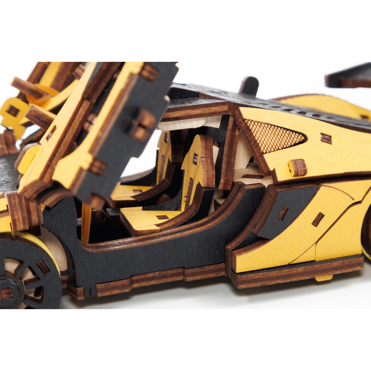 DIY houten mechanische puzzel raceauto geel, 21 x 9,5 x 5,7 cm