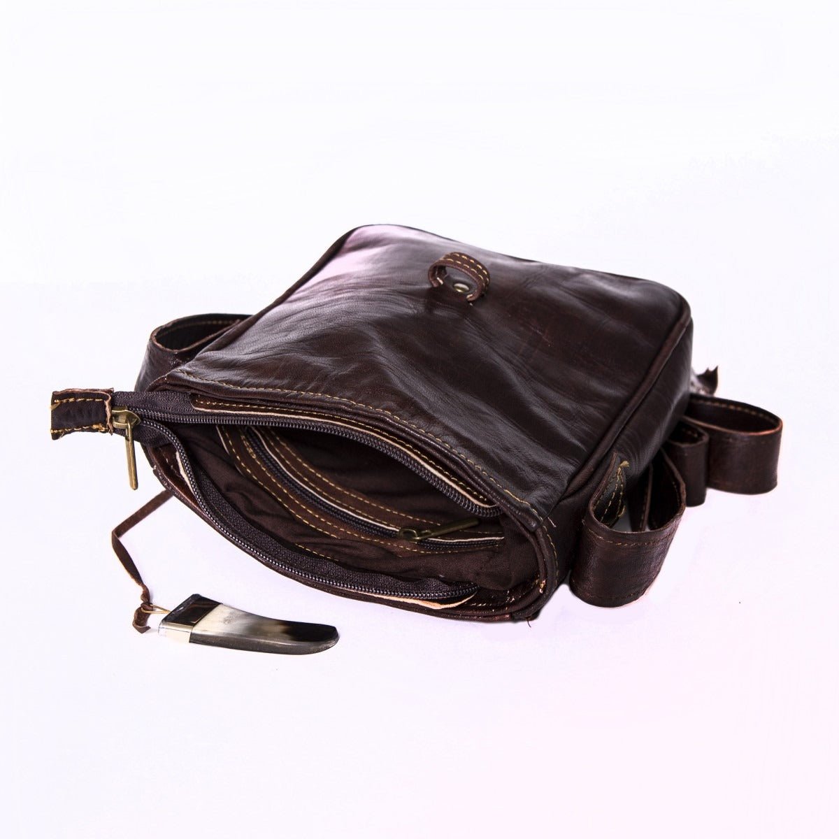 Qabli leren schoudertas, 18 × 4,5 × 22 cm