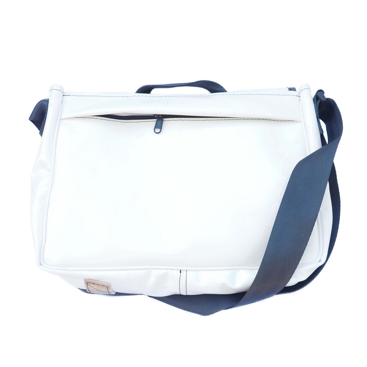 Strade upcycle laptoptas 17 inch, 42 x 8 x 29 cm