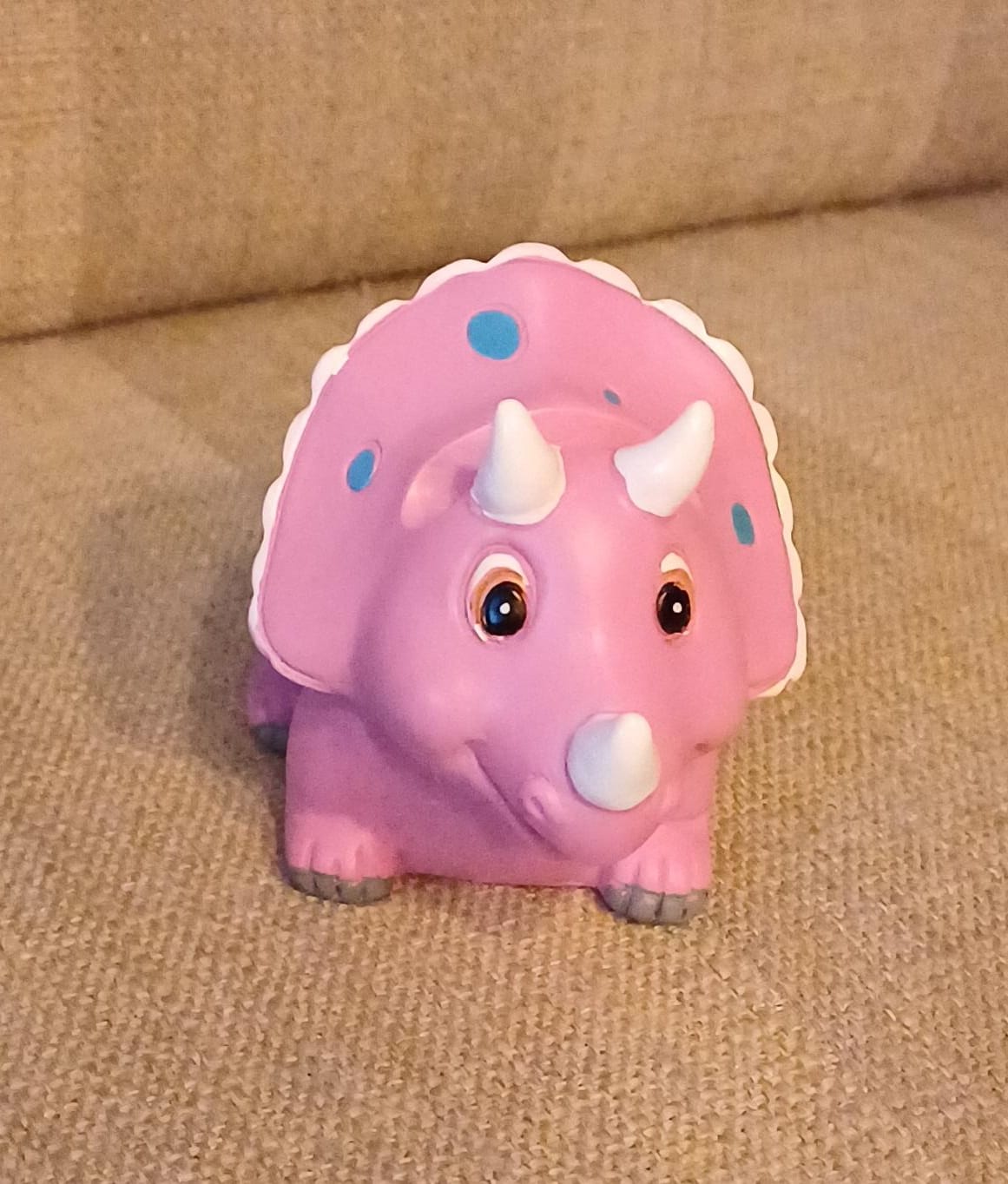 Brilhouder triceratops roze